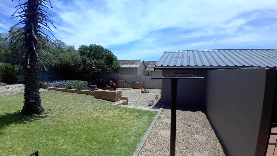 4 Bedroom Property for Sale in Parkersdorp Western Cape